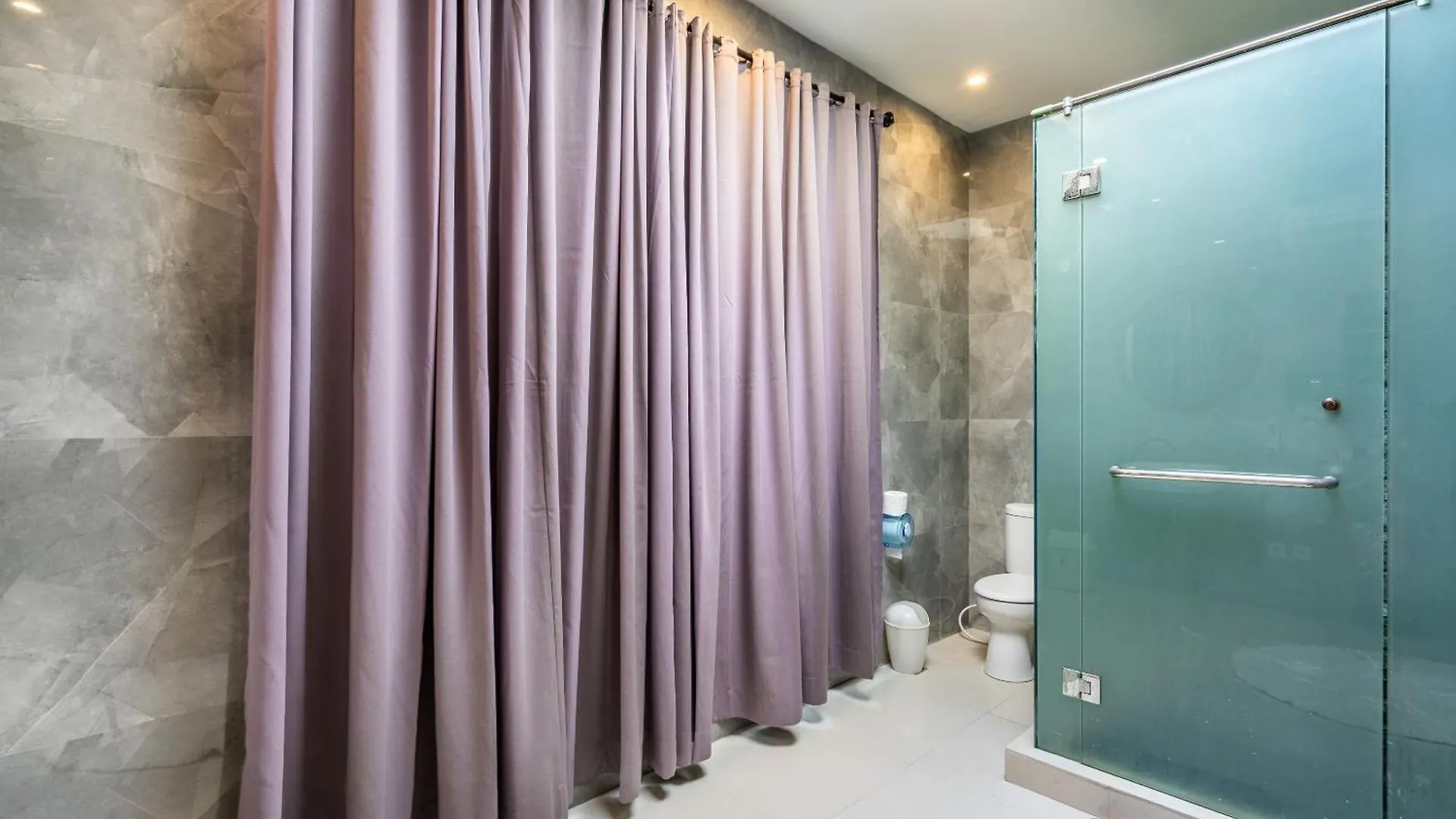 Kubu Joglo Villa Seminyak  0*, Seminyak (Bali)