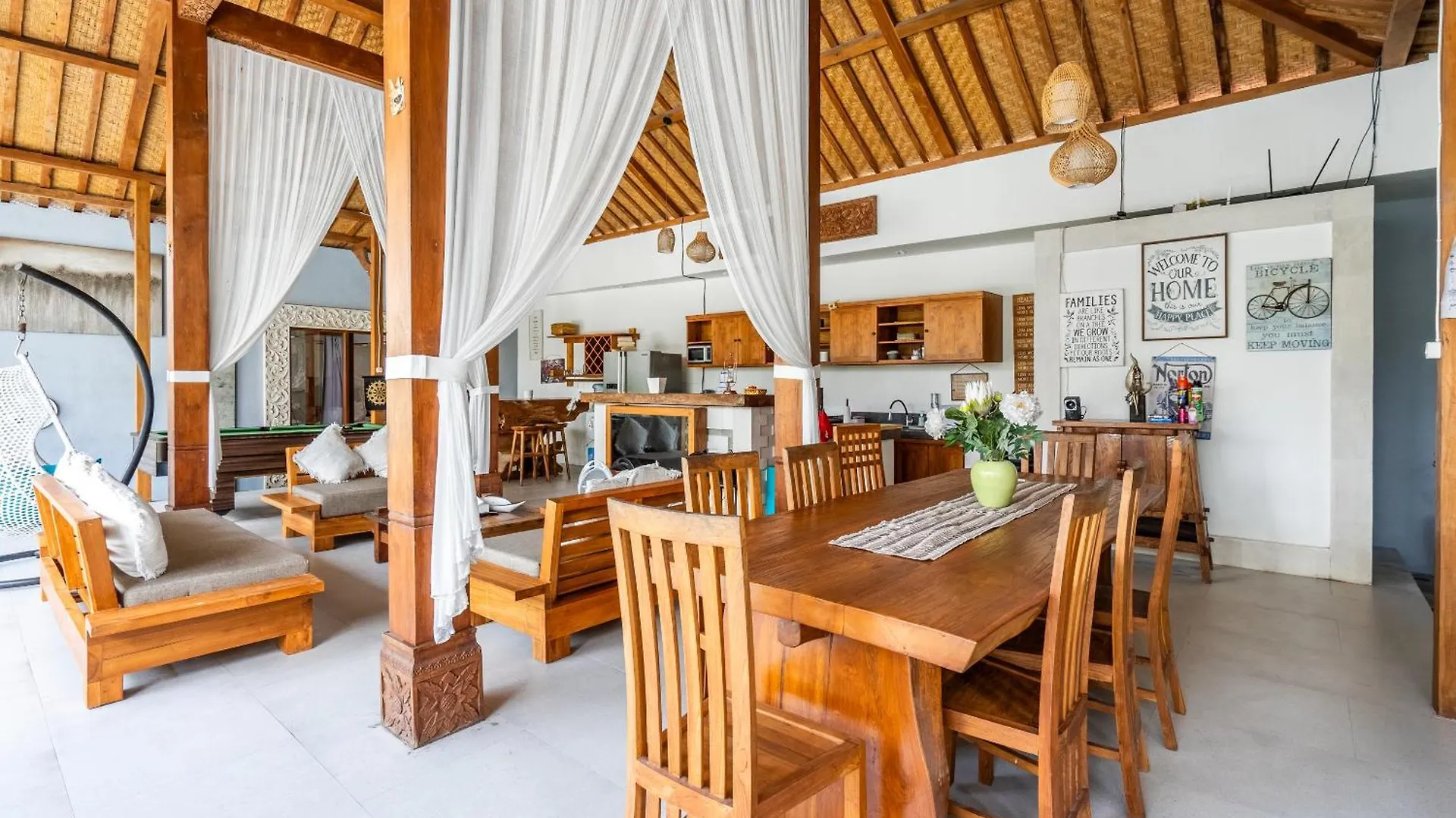 Kubu Joglo Villa Seminyak  Indonesia