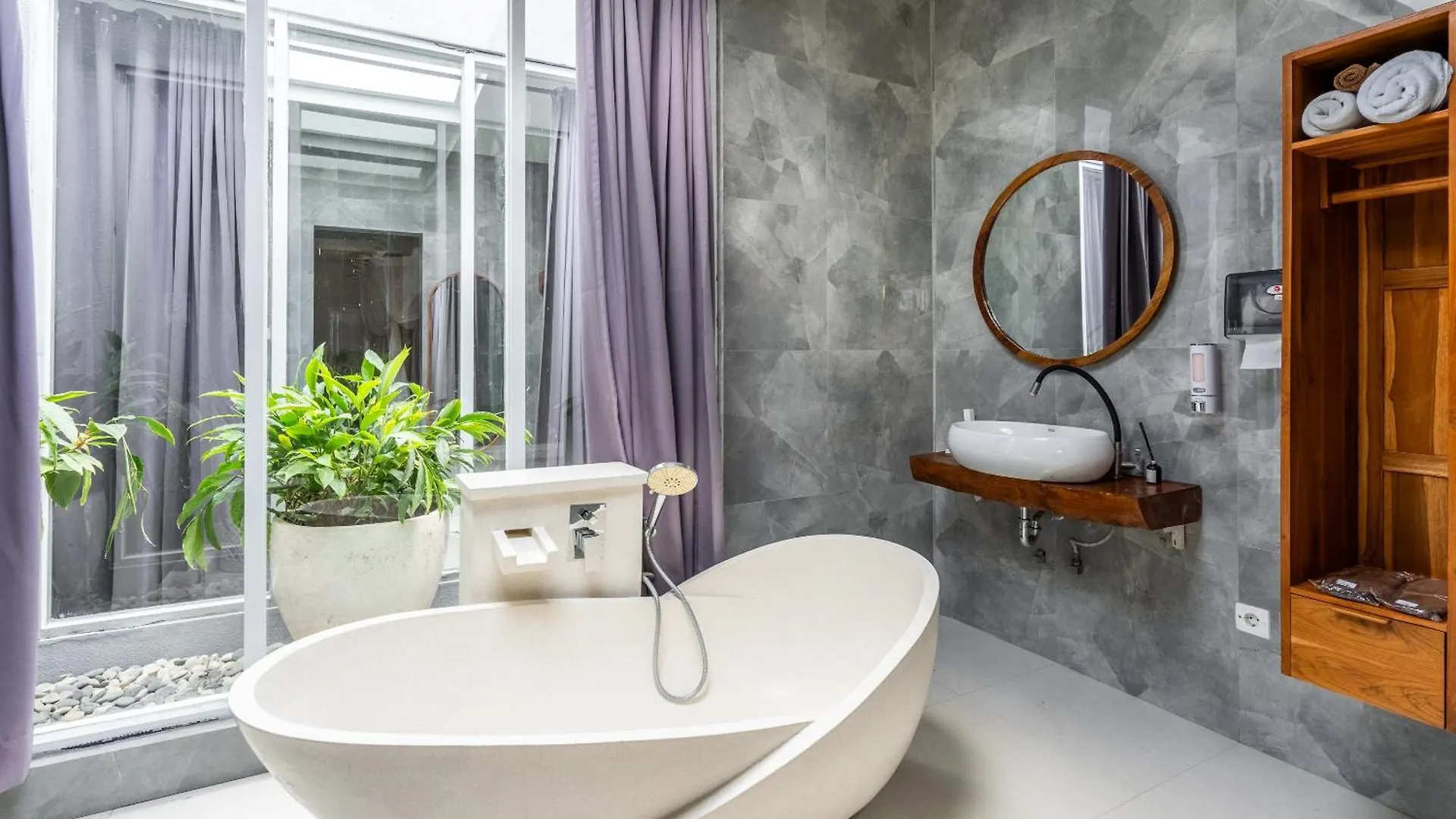 Kubu Joglo Villa Seminyak