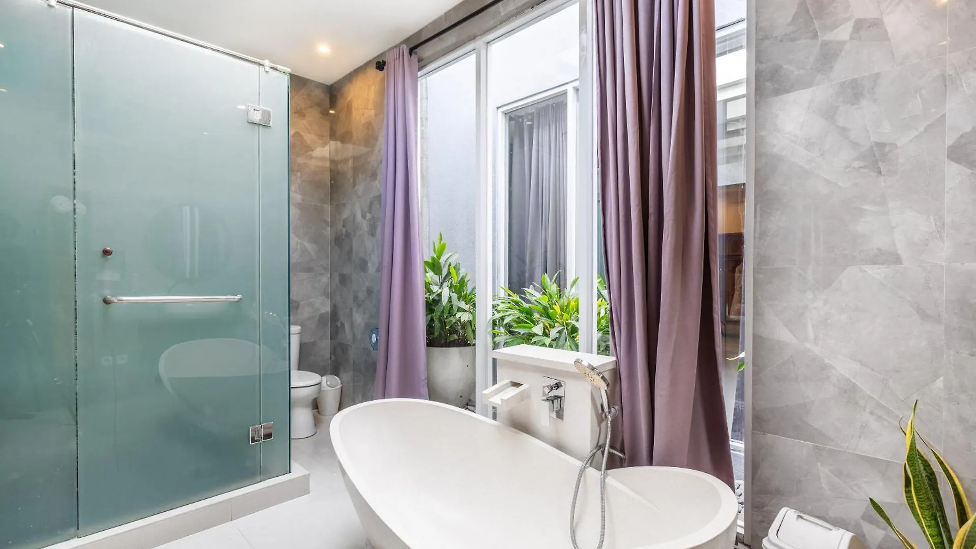 Kubu Joglo Villa Seminyak  Indonesia