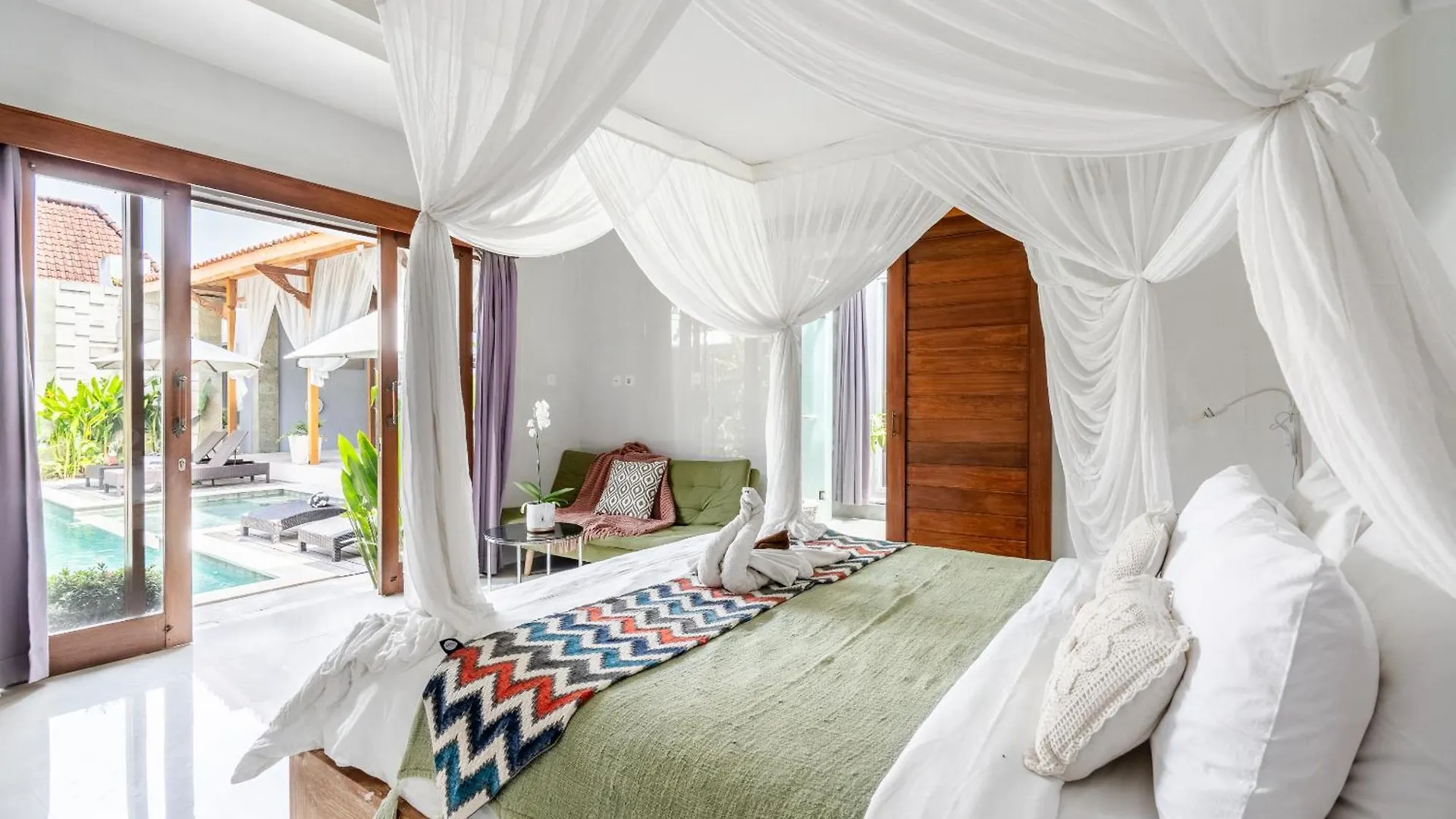 Kubu Joglo Villa Seminyak