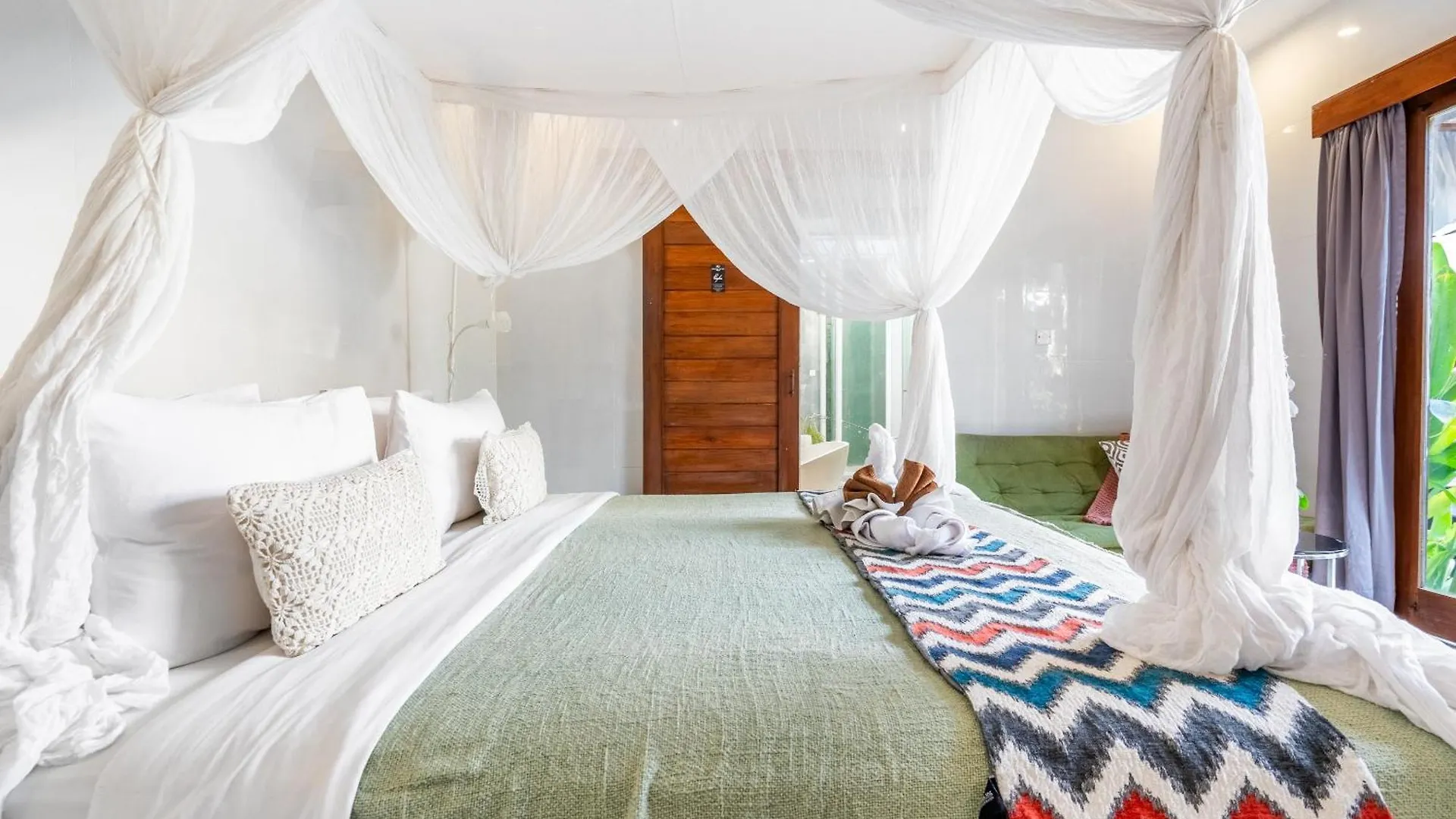 Kubu Joglo Villa Seminyak  0*, Seminyak (Bali)